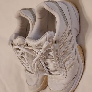K-Swiss sneaker
